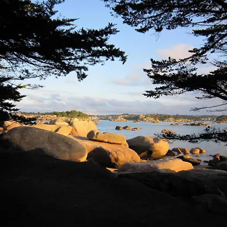 Trestraou, Cote De Granit Rose, Studio Vue Mer, Rez-de-chaussee 度假居 佩罗斯－吉雷克